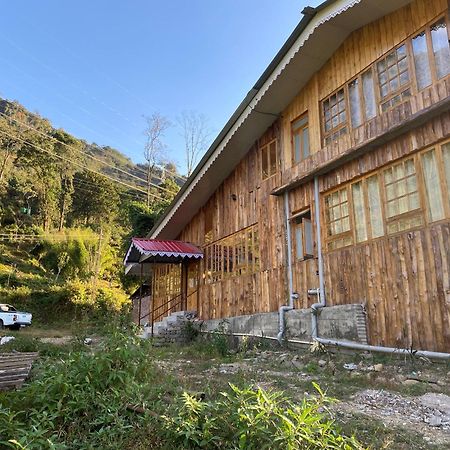 Bed and Breakfast Log Cabin In The Woods Gangtok Exteriér fotografie