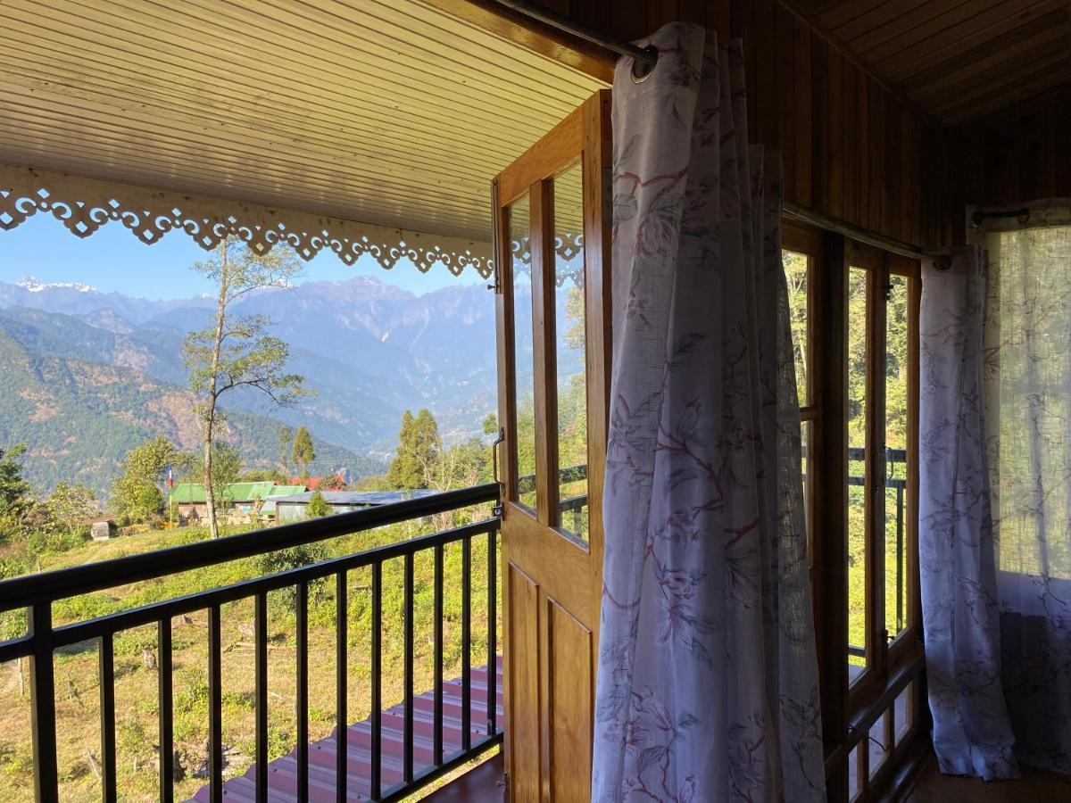 Bed and Breakfast Log Cabin In The Woods Gangtok Exteriér fotografie