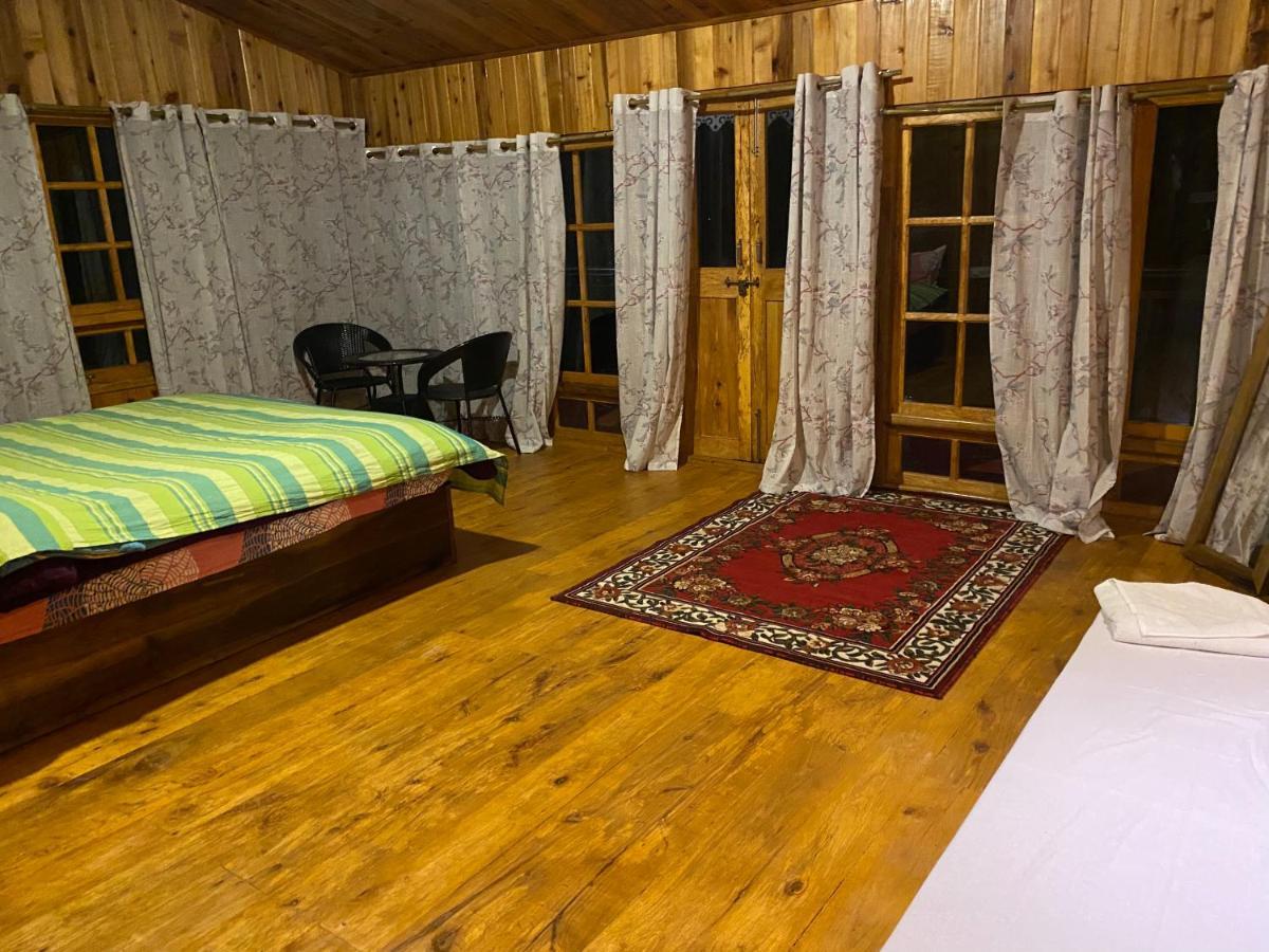 Bed and Breakfast Log Cabin In The Woods Gangtok Exteriér fotografie